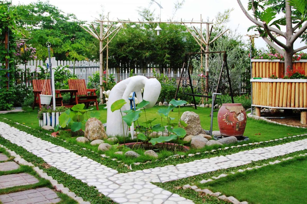 Tổng hợp 10+ mẫu thiết kế sân vườn đẹp do Nhà Xinh sưu tập 1