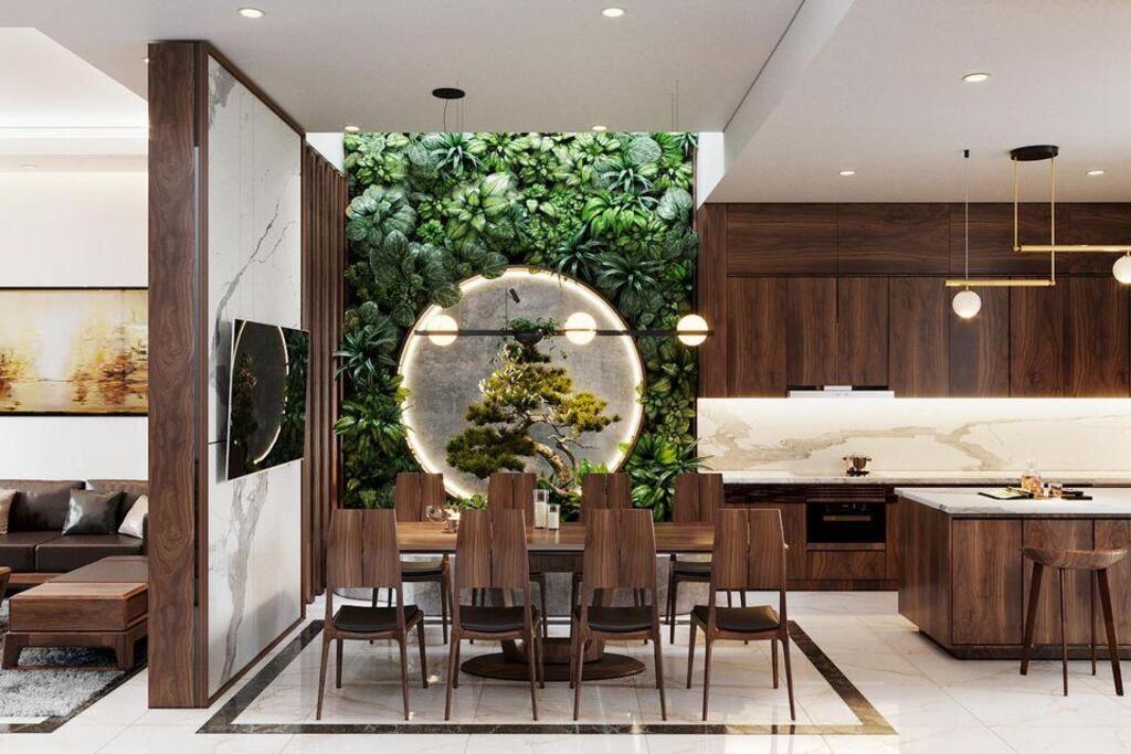 Không gian bếp sang trọng với điểm nhấn là mảng tường lá xanh nổi bật trên nền màu gỗ