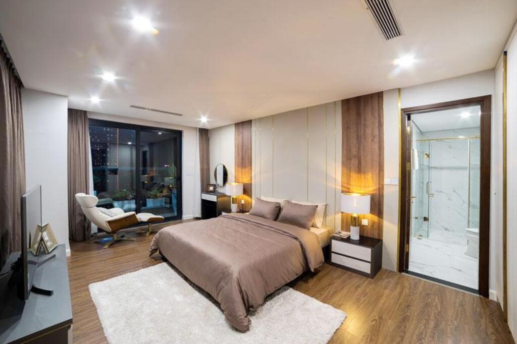 Thiết kế nội thất nhà phố 3 tầng có phòng ngủ ấm cúng và tiện nghi