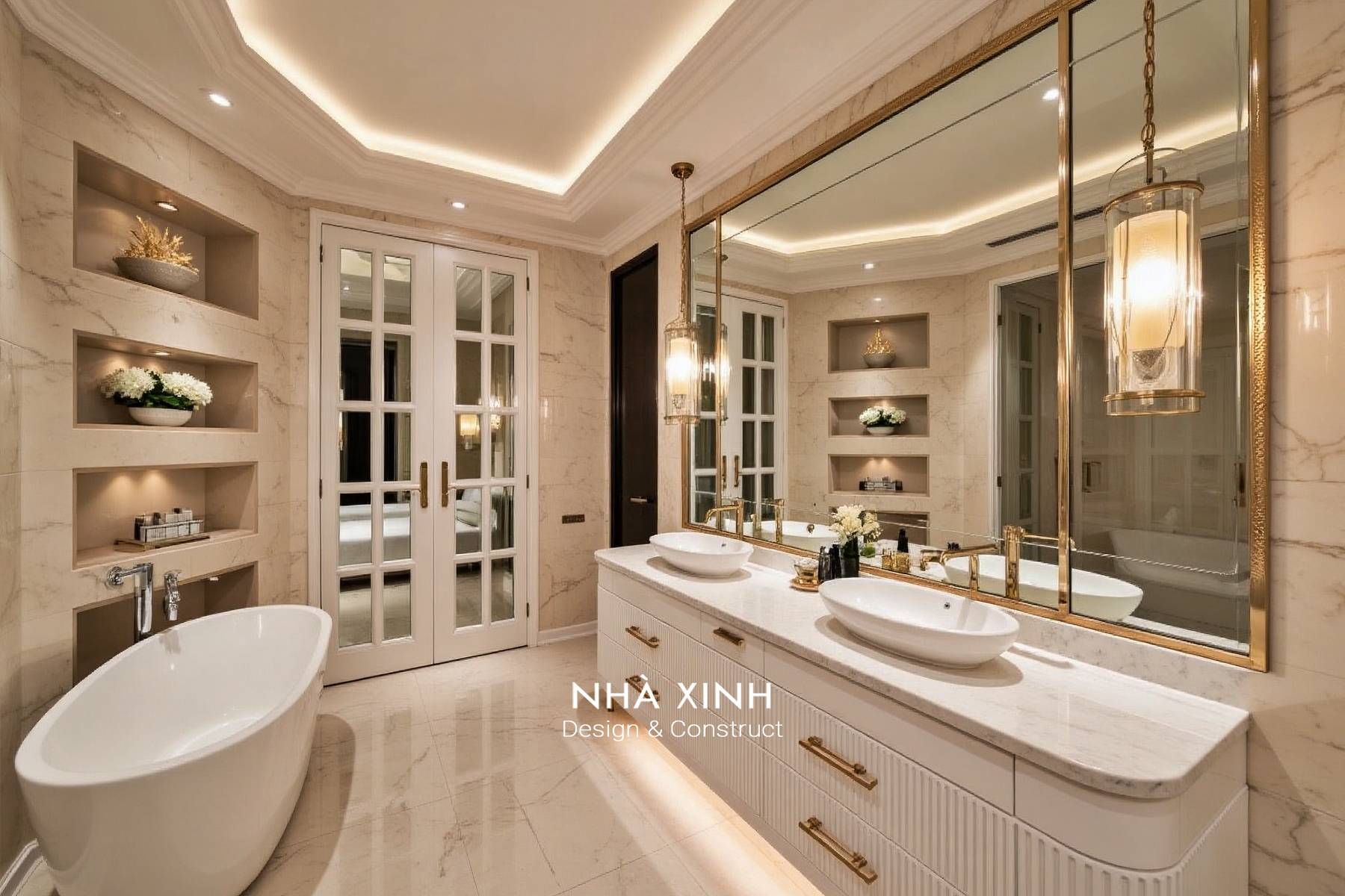 Khu vực bàn ăn được thiết kế nổi bật với bộ đèn chùm bắt mắt